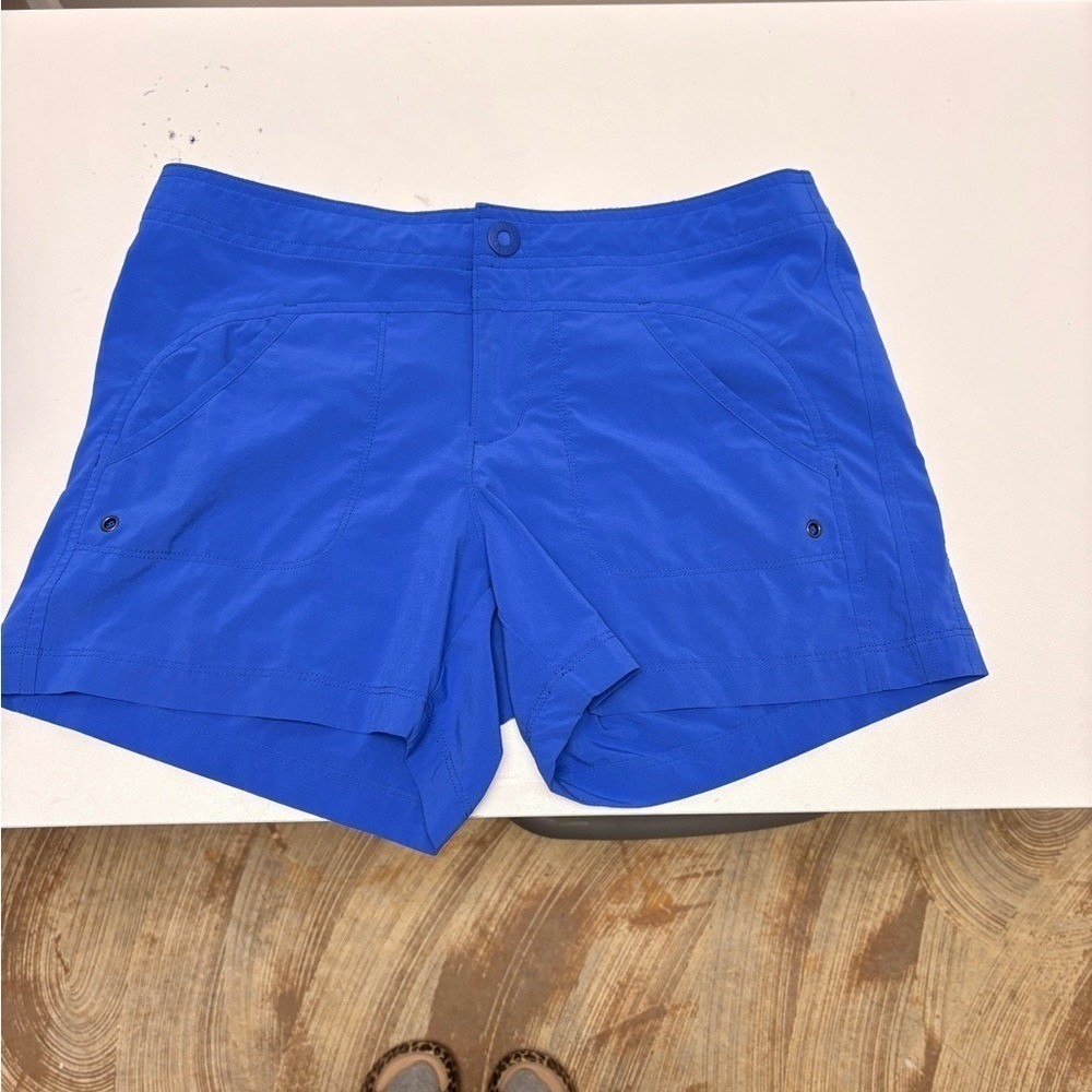 Athleta Women's size 2 Vibrant Blue Cargo Shorts Athletic activewear summer - Picture 3 of 10